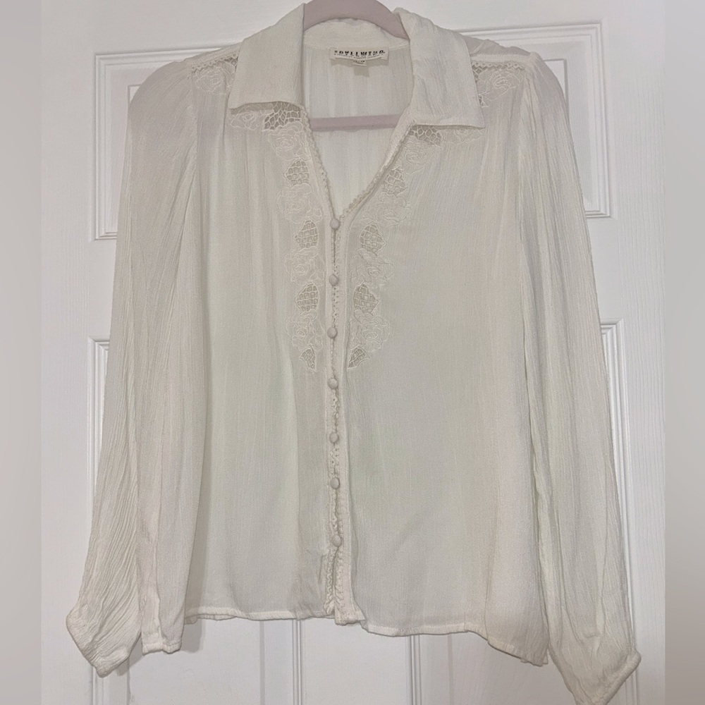 Women's Idyll Wind By Miranda Lambert White Lace Blouse